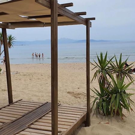 Argo Apartment 15Min From The Airport, 1Min From The Beach Artemis City Center Buitenkant foto