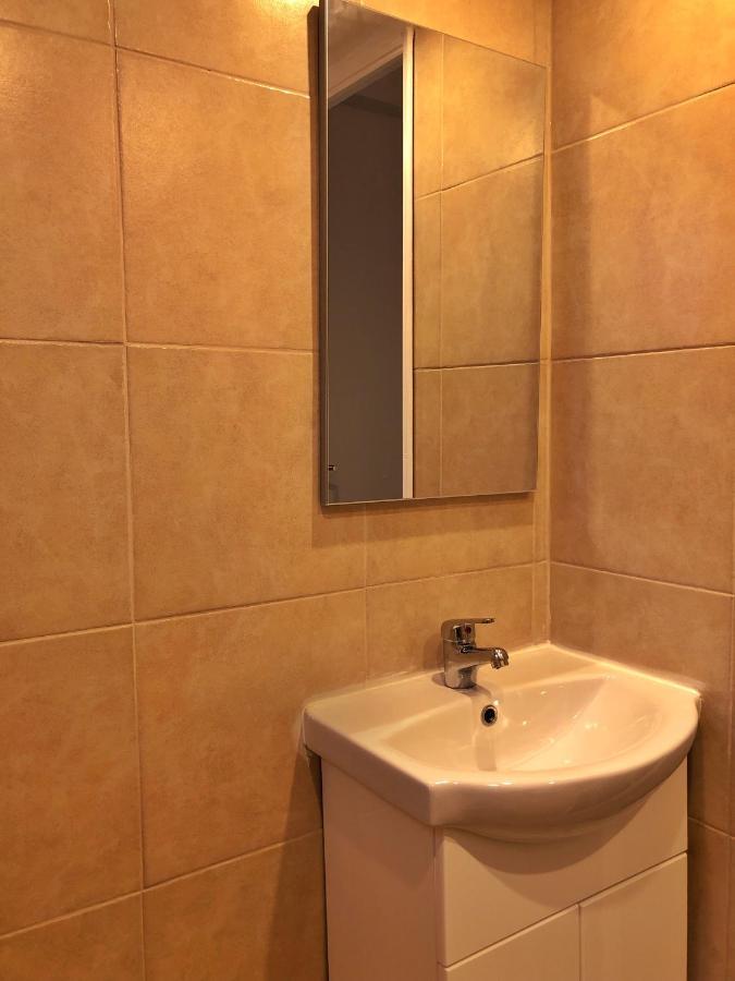 Argo Apartment 15Min From The Airport, 1Min From The Beach Artemis City Center Buitenkant foto