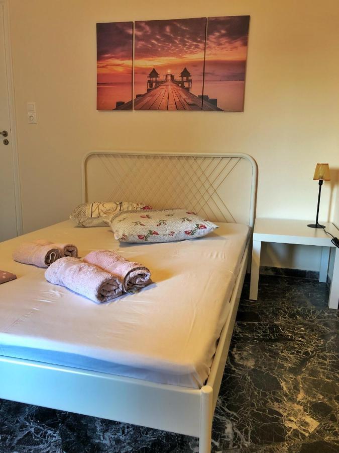 Argo Apartment 15Min From The Airport, 1Min From The Beach Artemis City Center Buitenkant foto